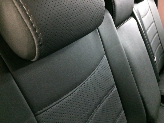 Авточехлы на Hyundai Santa Fe