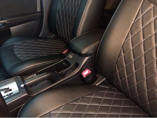 Авточехлы на Mitsubishi Lancer 10 Авточехлы на Mitsubishi Lancer 10