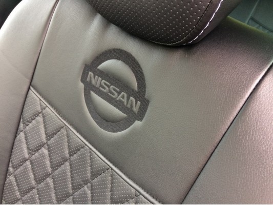 Авточехлы на Nissan Terrano