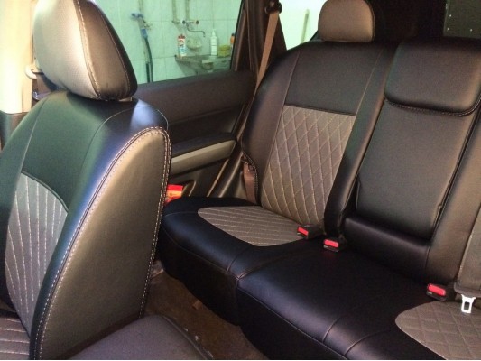 Авточехлы на Nissan X-Trail T31