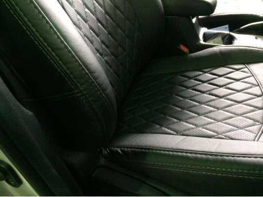 Авточехлы на Toyota RAV 4 CA40