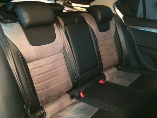 У вас другая модель авто? Каркасные авточехлы пошить сможем!