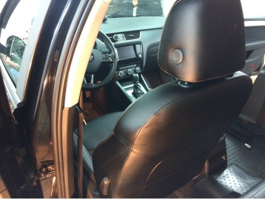 Каркасные авточехлы на Skoda Octavia A7 Каркасные авточехлы на Skoda Octavia A7